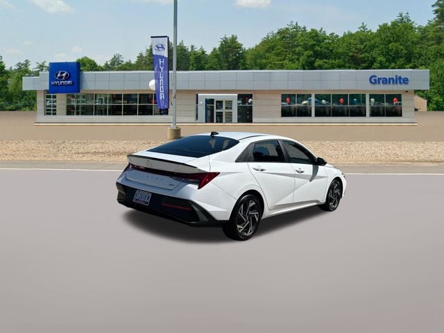 2025 Hyundai Elantra Blue - Photo 6