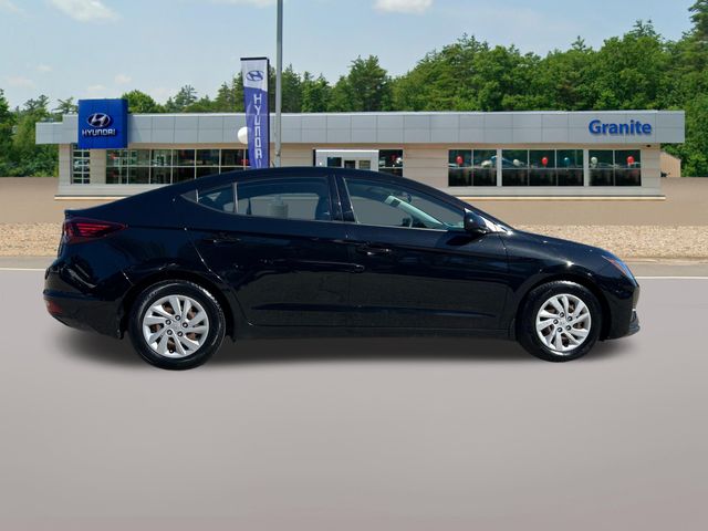 2020 Hyundai Elantra SE - Photo 6