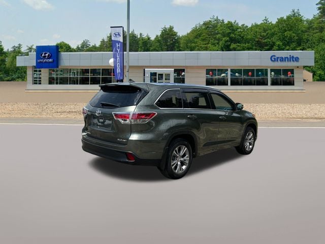 2015 Toyota Highlander XLE - Photo 7