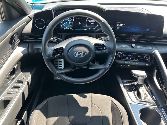 2025 Hyundai Elantra Blue - Photo 16