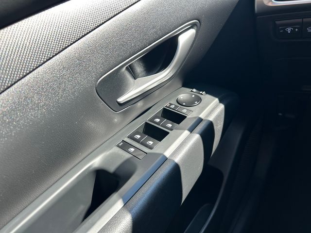 2025 Hyundai Tucson SEL - Photo 11