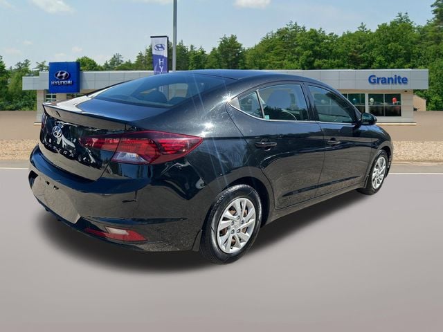 2020 Hyundai Elantra SE - Photo 7