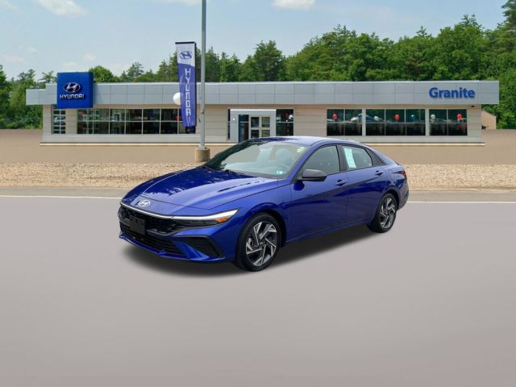 Certified 2025 Hyundai Elantra SEL Sport Sedan