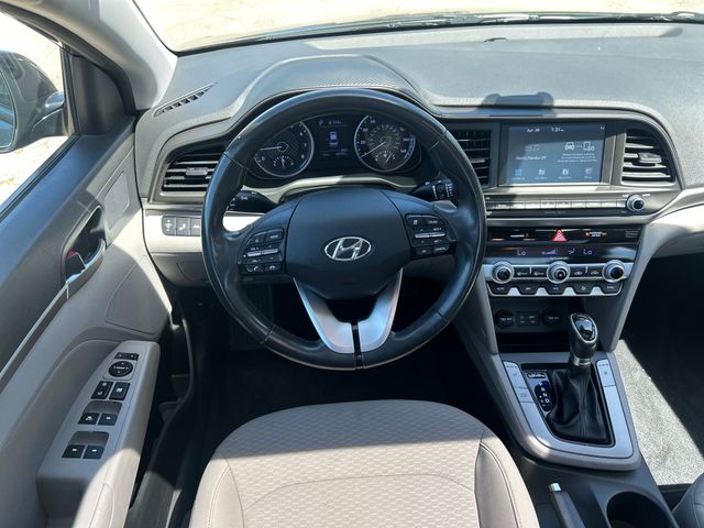 2020 Hyundai Elantra Value Edition - Photo 17