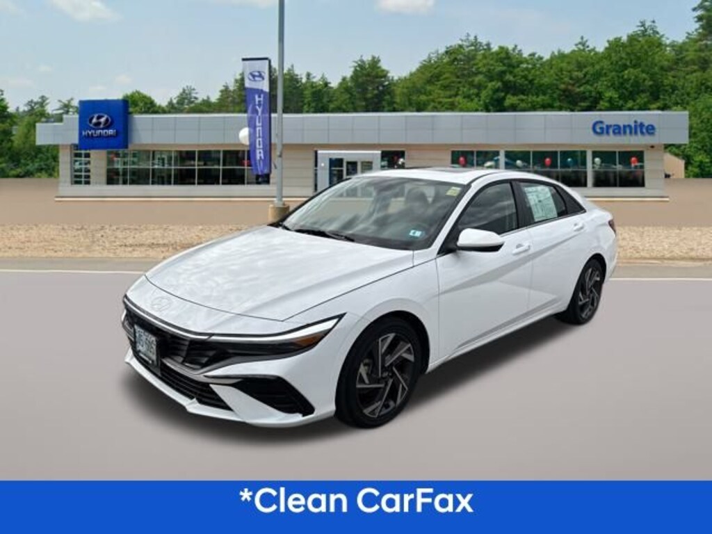 Certified 2025 Hyundai Elantra SEL Convenience Sedan