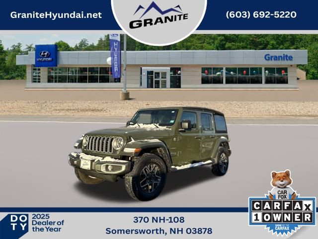 2024 Jeep Wrangler 4-Door Sahara's photo