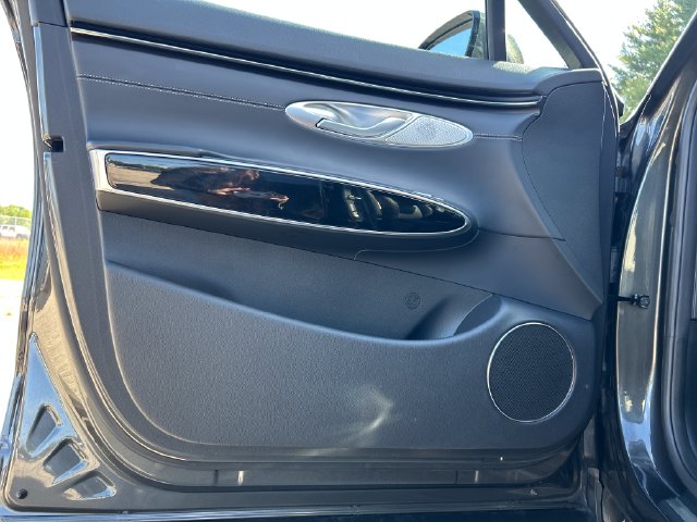 2025 GENESIS GV70 Standard - Photo 13