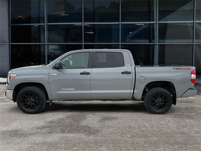 Used 2018 Toyota Tundra SR5 with VIN 5TFDY5F19JX769368 for sale in Rapid City, SD