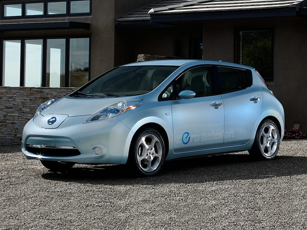 Used 2015 Nissan Leaf SV Hatchback