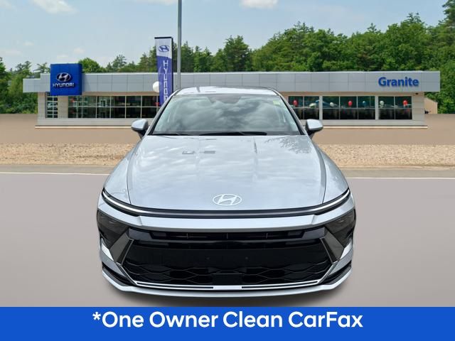 2024 Hyundai Sonata SEL photo 2