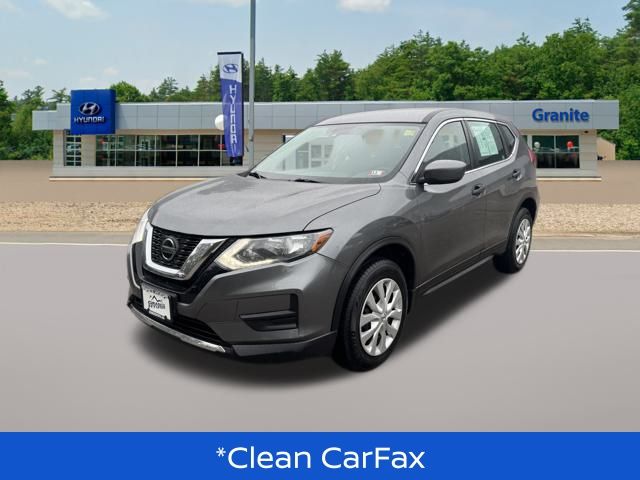 2019 Nissan Rogue S photo 2
