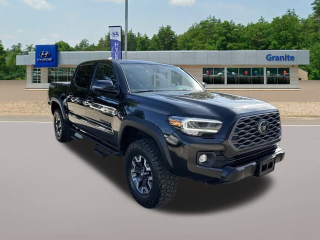 2021 Toyota Tacoma TRD Off-Road photo 4