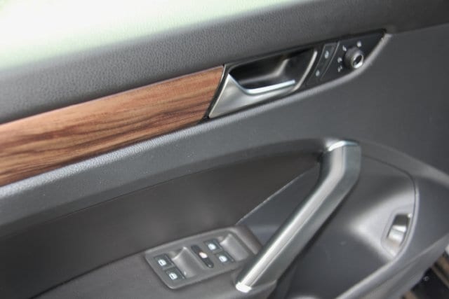 2020 Volkswagen Passat SEL - Photo 16