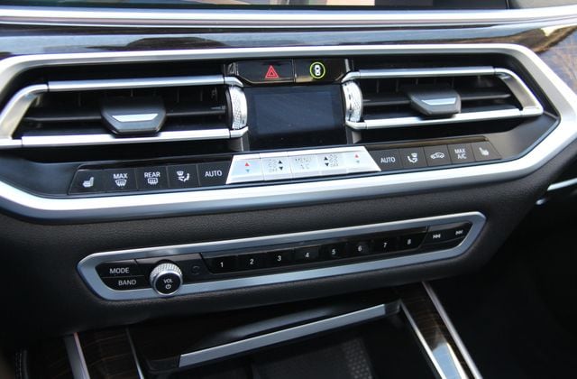 2019 BMW X7 40i - Photo 29