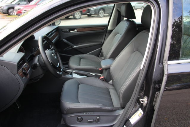 2020 Volkswagen Passat SEL - Photo 17