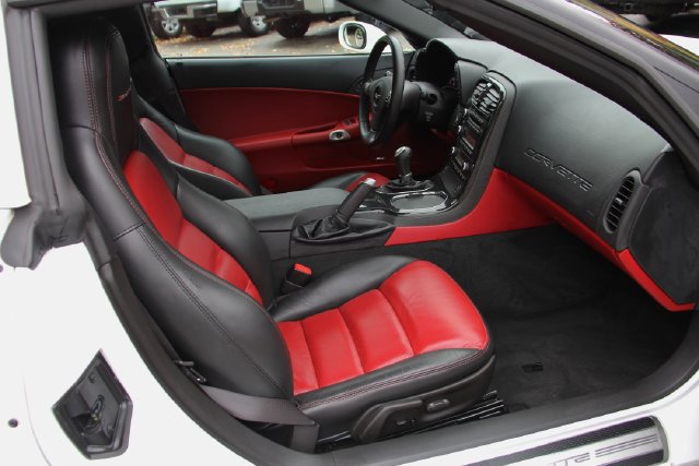 2011 Chevrolet Corvette Grand Sport - Photo 28