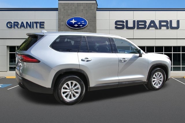 2024 Toyota Grand Highlander XLE - Photo 13
