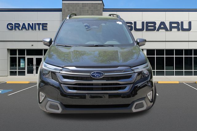 2025 Subaru Forester Limited photo 3