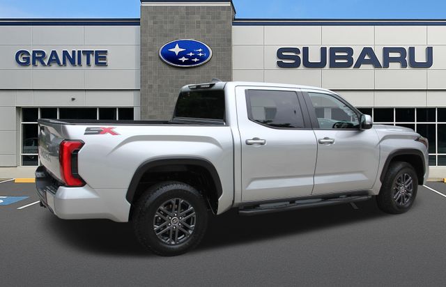 2024 Toyota Tundra SR5 - Photo 11