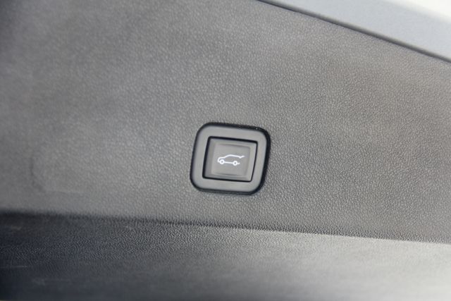 2024 Cadillac XT6 Premium Luxury - Photo 45