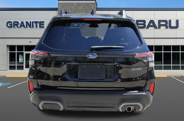 2025 Subaru Forester Limited - Photo 9