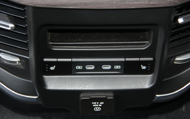 2026 RAM Ram 1500 Pickup Laramie - Photo 38