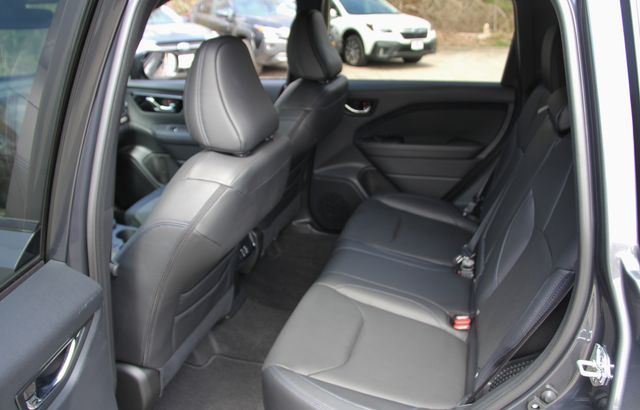 2025 Subaru Forester Limited - Photo 33