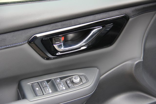 2025 Subaru Forester Limited - Photo 16