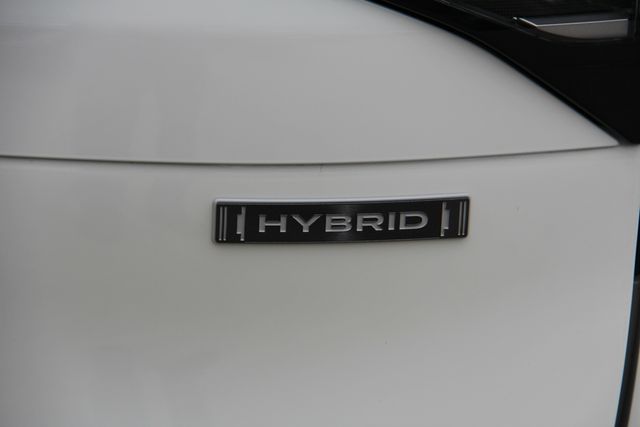 2025 Subaru Forester Premium - Photo 10
