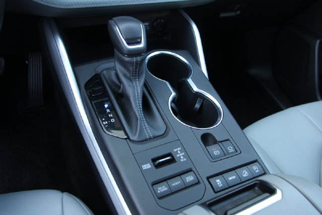 2022 Toyota Highlander XLE - Photo 28