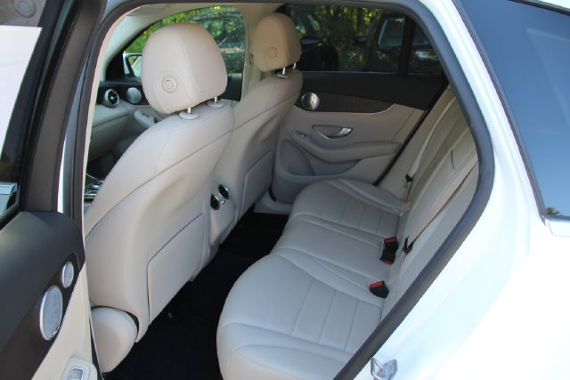 2019 Mercedes-Benz GLC GLC300 - Photo 32