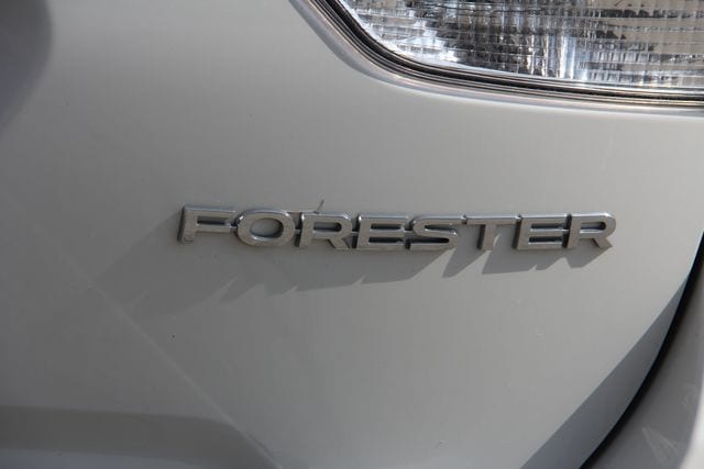 2024 Subaru Forester Premium - Photo 10