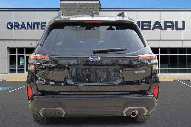 2025 Subaru Forester Limited - Photo 9