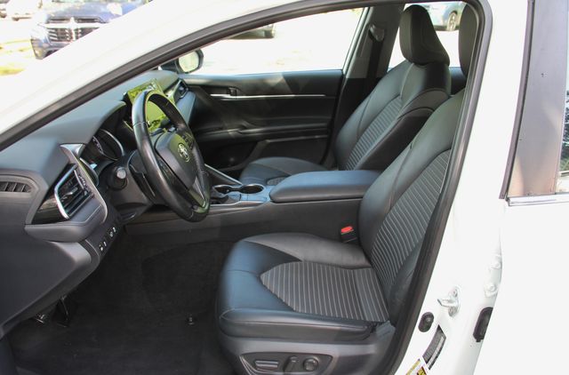 2023 Toyota Camry SE - Photo 15