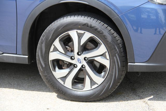 2020 Subaru Outback Limited - Photo 14