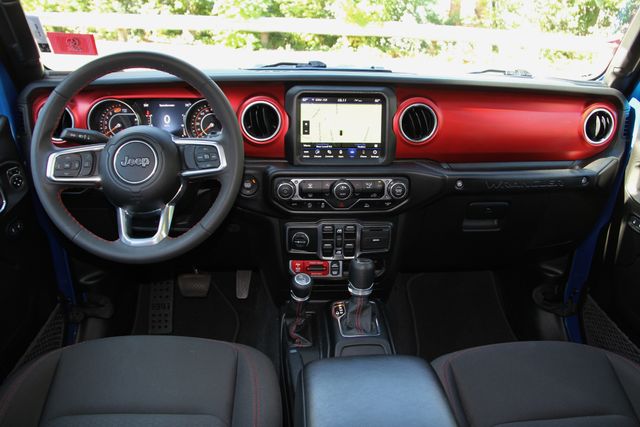 2023 Jeep Wrangler 4-Door Rubicon - Photo 27