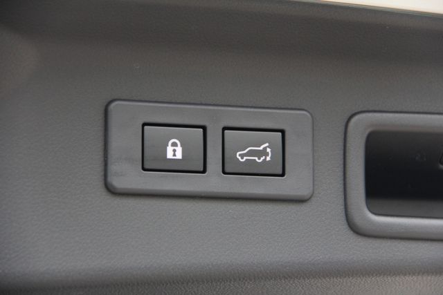 2025 Subaru Forester Premium - Photo 35
