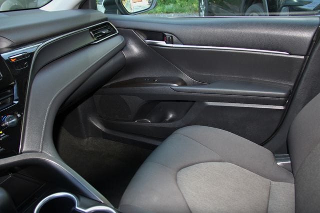2024 Toyota Camry LE - Photo 25