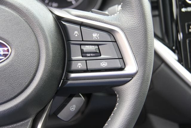 2025 Subaru Ascent Limited - Photo 22