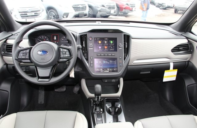 2026 Subaru Forester Base - Photo 17