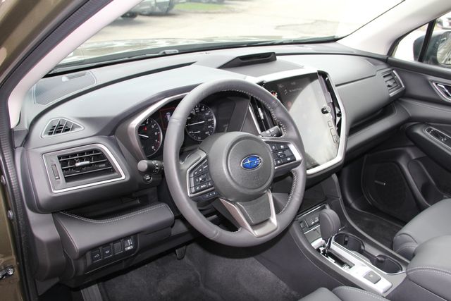 2025 Subaru Ascent Limited - Photo 19