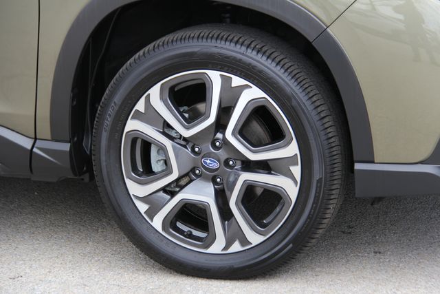 2025 Subaru Ascent Limited - Photo 14