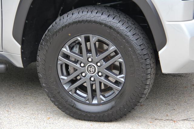 2024 Toyota Tundra SR5 - Photo 14