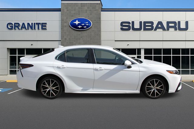 2023 Toyota Camry SE - Photo 11