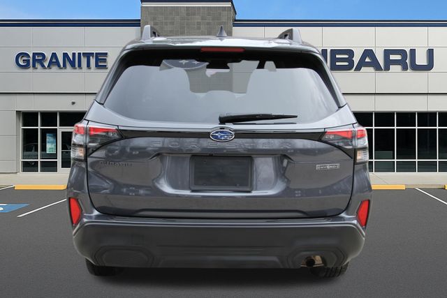 2025 Subaru Forester Premium - Photo 9