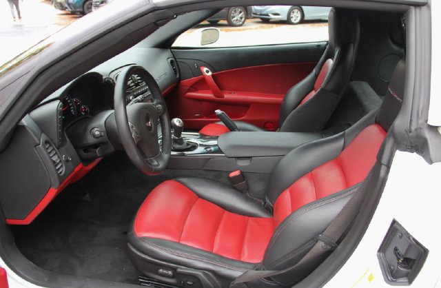 2011 Chevrolet Corvette Grand Sport - Photo 18