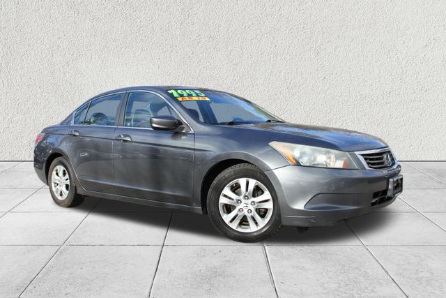 2010 Honda Accord LX-P photo 2