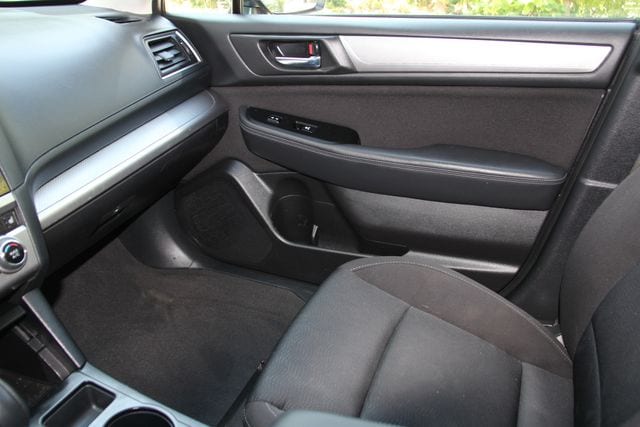 2016 Subaru Legacy 2.5i Premium - Photo 29