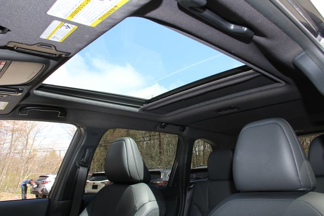 2025 Subaru Forester Limited - Photo 19