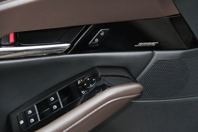 2022 Mazda CX-30 Premium - Photo 17